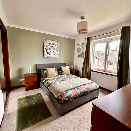 Apartment With Parking, Close To The Raigmore Hospital Inverness Esterno foto